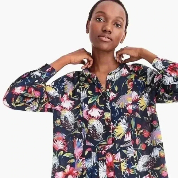 J. Crew Silk Pleated Floral peplum popover Blouse Top Navy Blue Multicol… - Picture 1 of 7